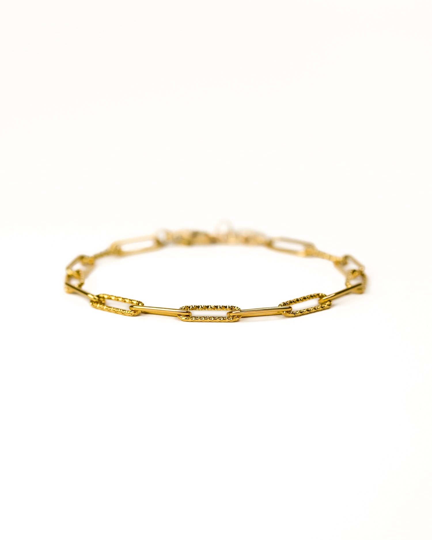 Piper Textured Paperclip Bracelet